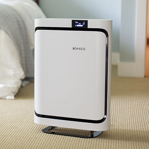 How does a Defender air purifier work?